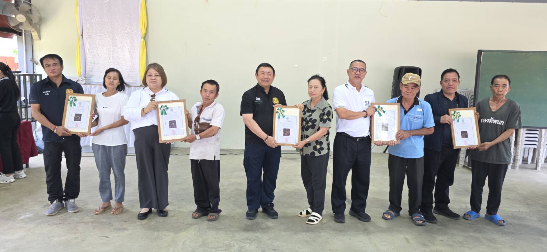 title - เลขาธิการ ส.ป.ก. ลงพื้นที่ตรวจเยี่ยมพื้นที่ปฏิรูปที่ดิน และมอบโฉนดเพื่อการเกษตร ณ จังหวัดเชียงใหม่